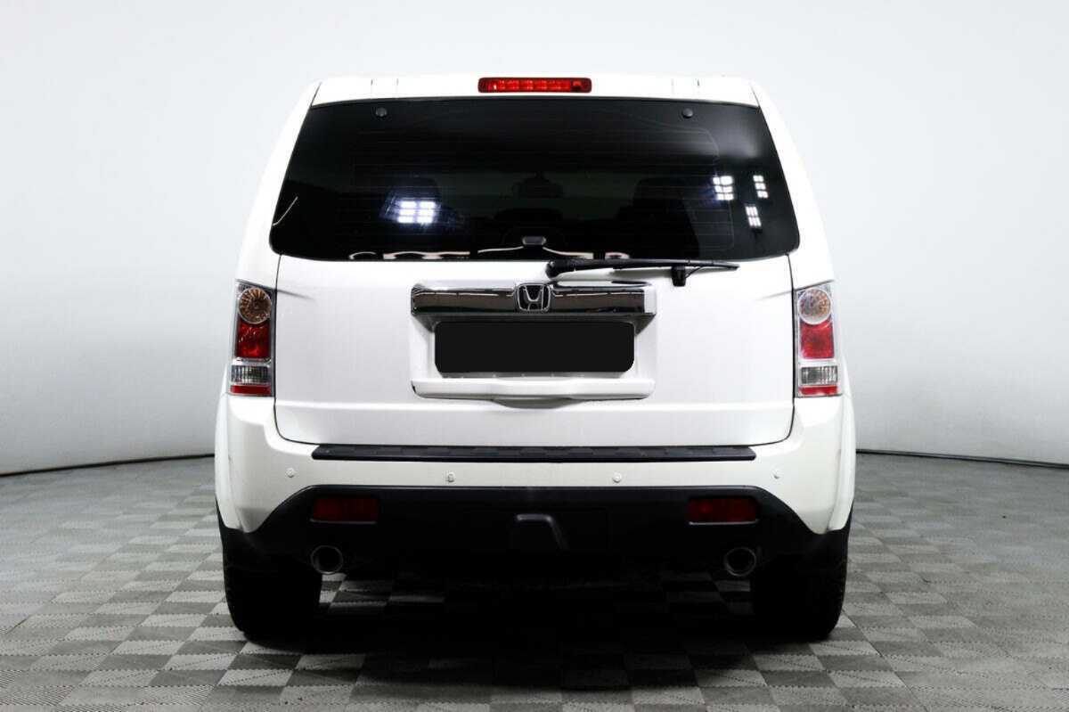 Купить Honda Pilot с пробегом. Фото: #4