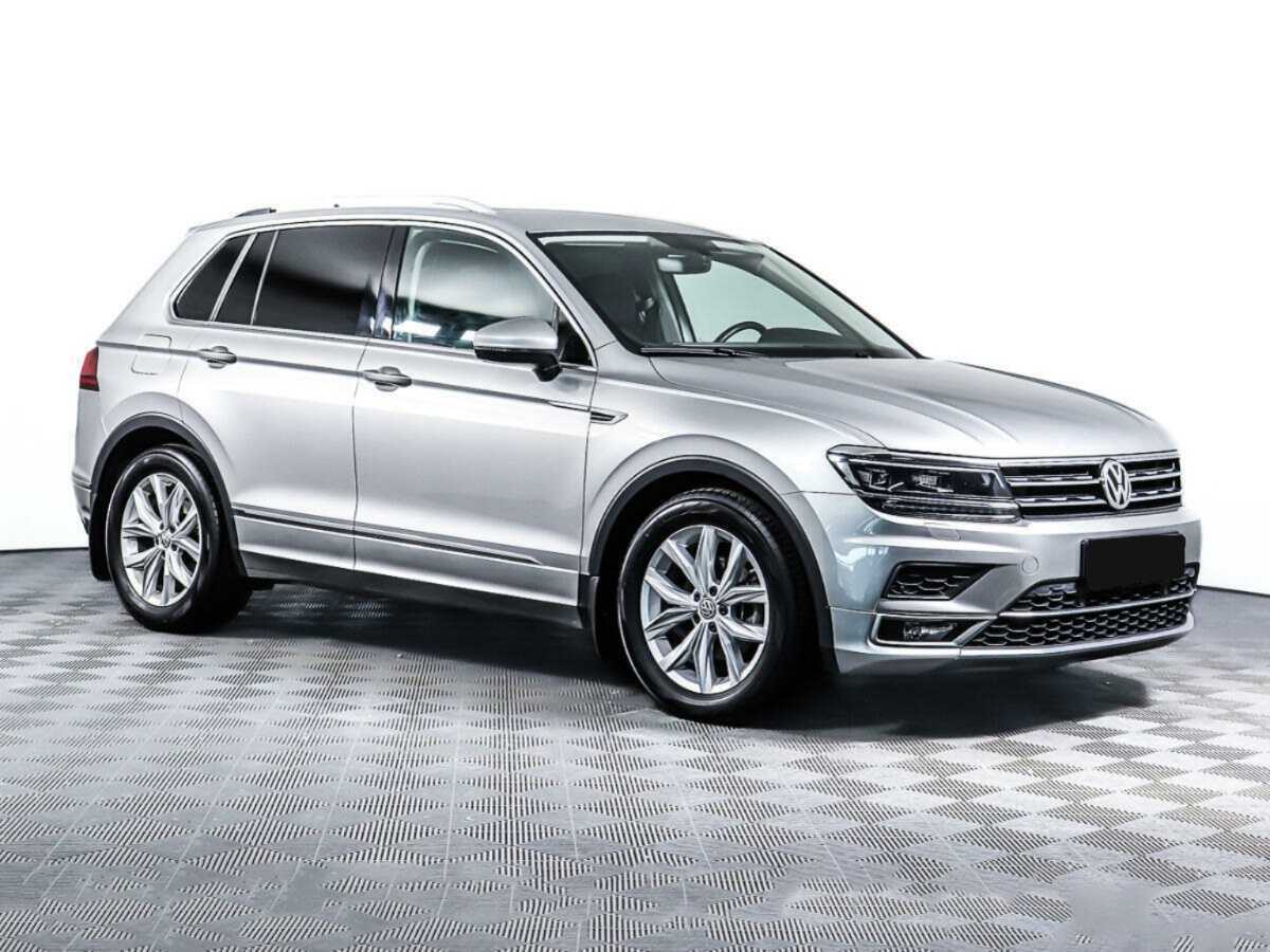 Купить Volkswagen Tiguan с пробегом. Фото: #2