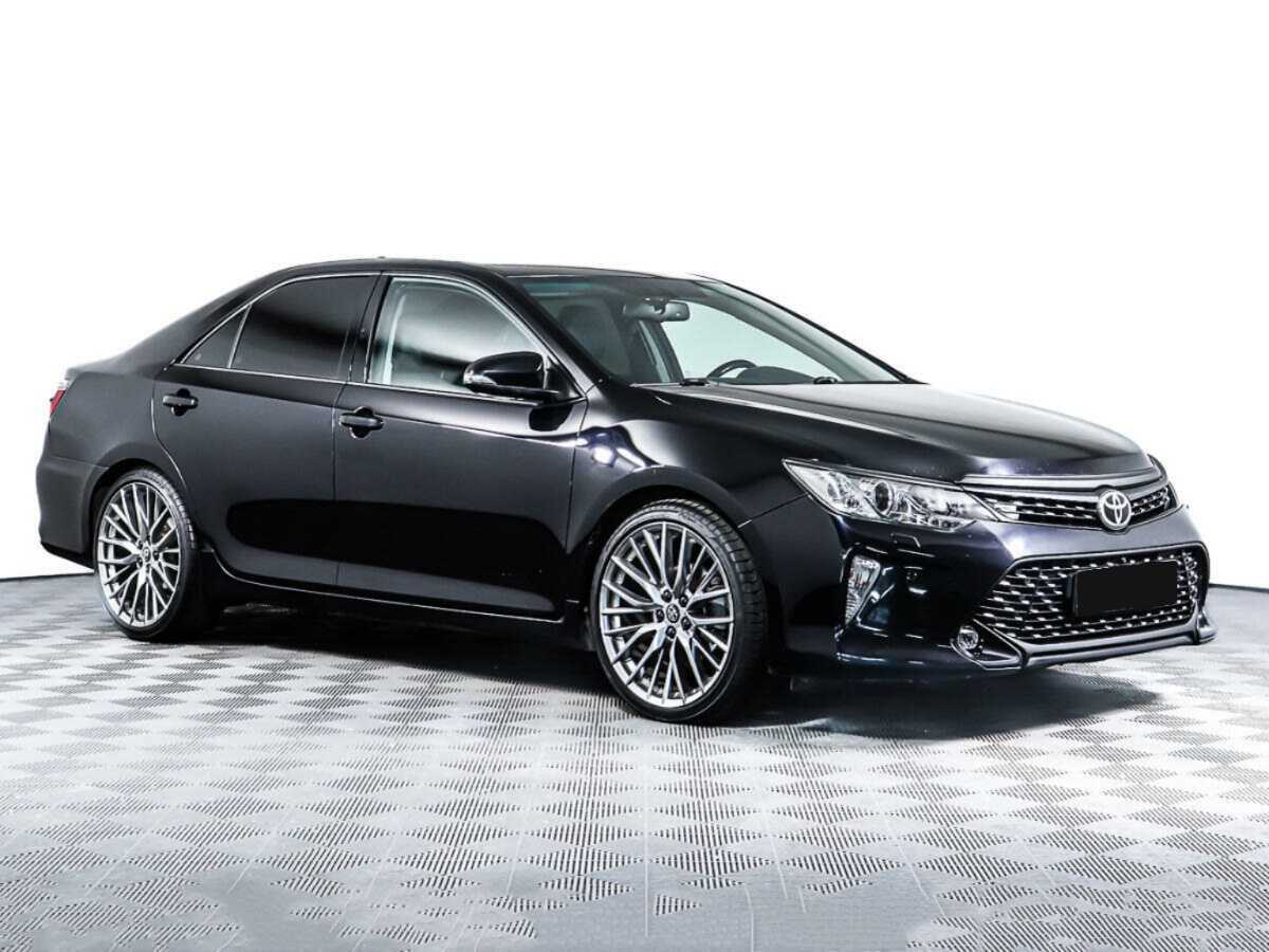 Купить Toyota Camry с пробегом. Фото: #2