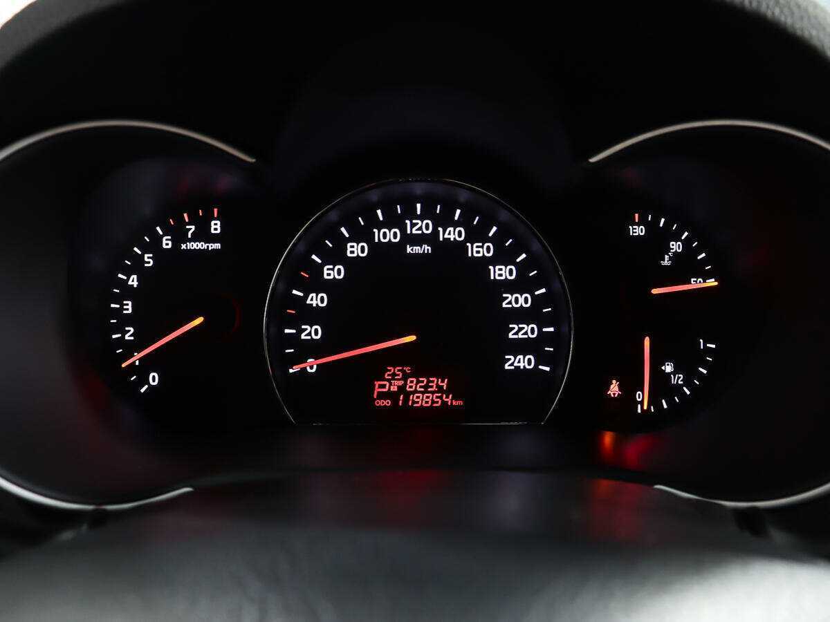Купить Kia Sorento с пробегом. Фото: #13