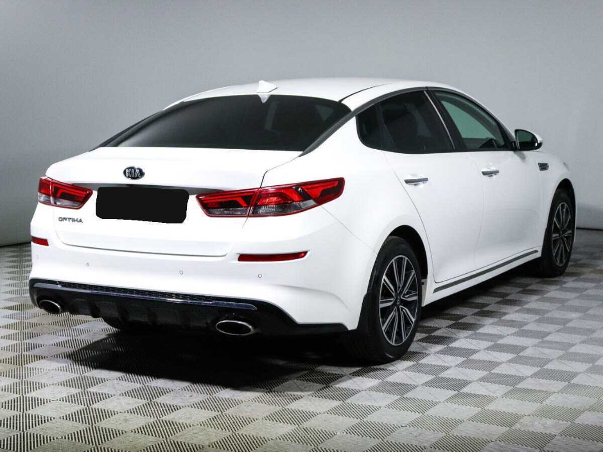 Купить Kia Optima с пробегом. Фото: #4