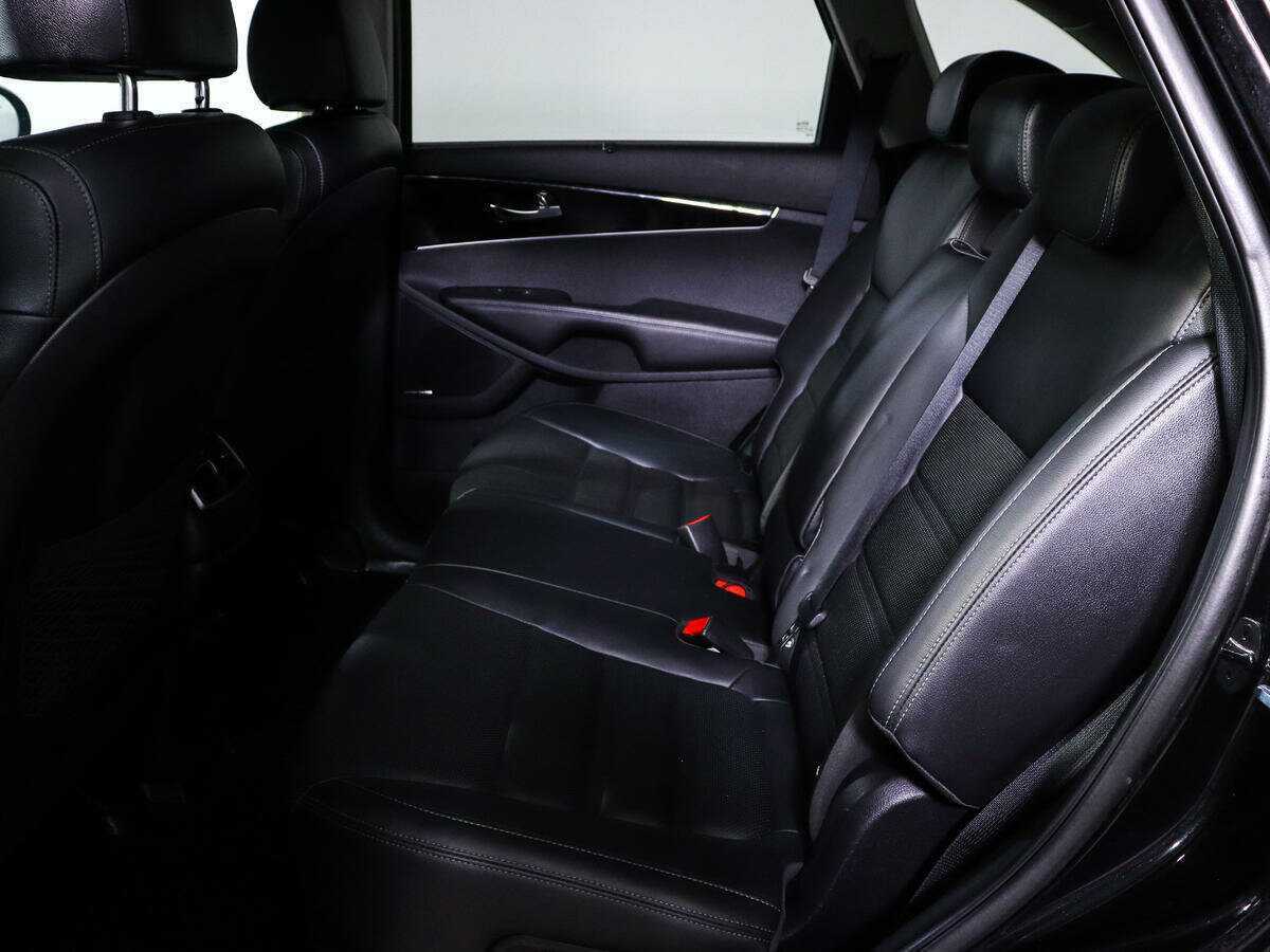 Купить Kia Sorento с пробегом. Фото: #7