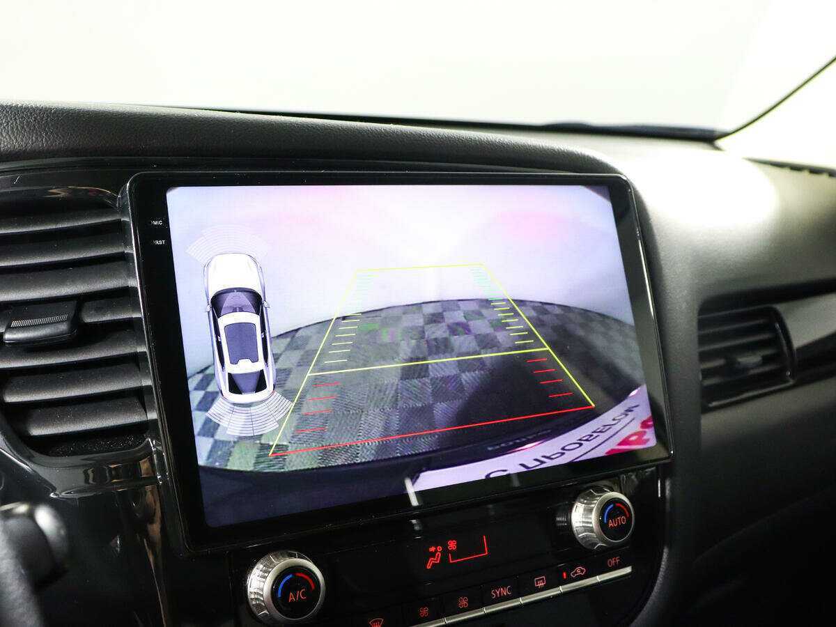 Купить Mitsubishi Outlander с пробегом. Фото: #12