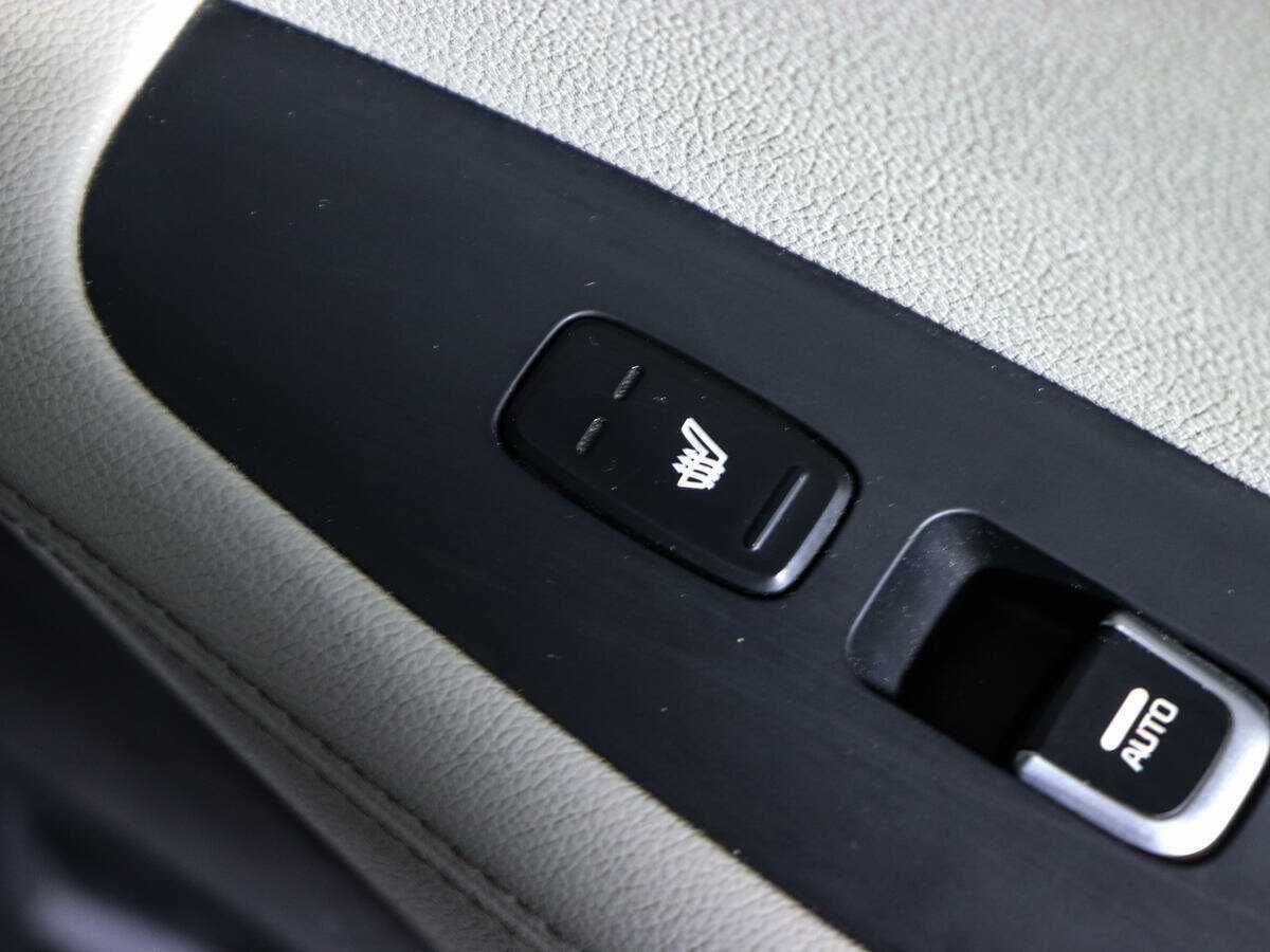 Купить Kia Sorento с пробегом. Фото: #14