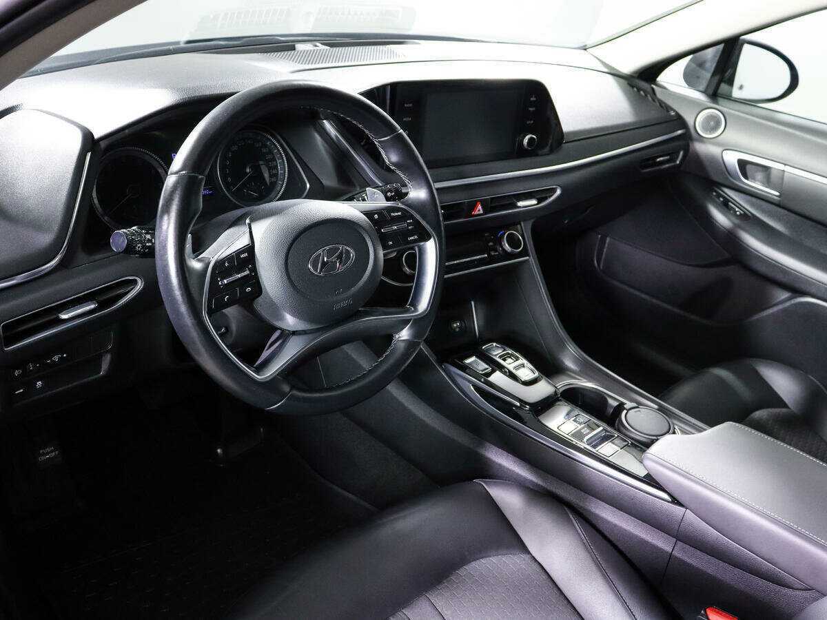 Купить Hyundai Sonata с пробегом. Фото: #13