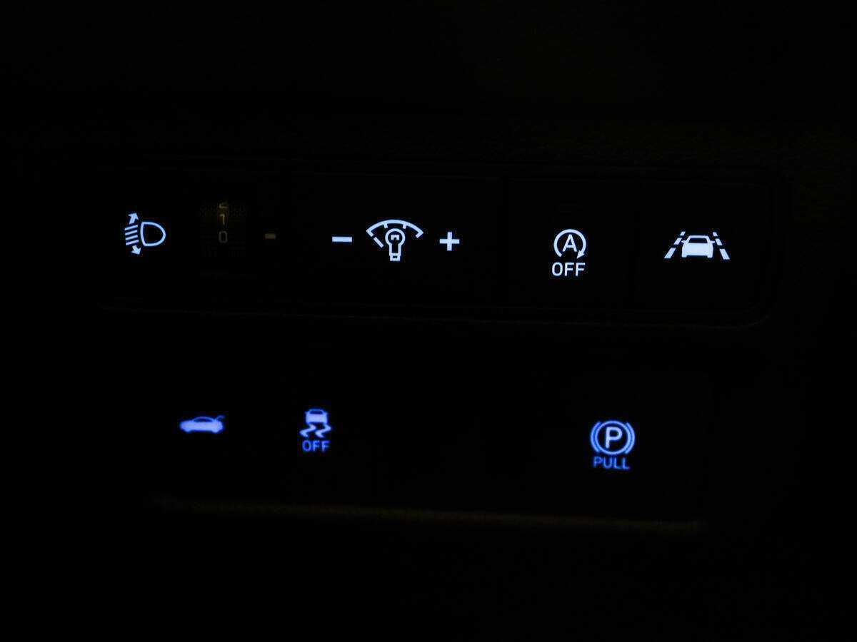 Купить Hyundai Sonata с пробегом. Фото: #15