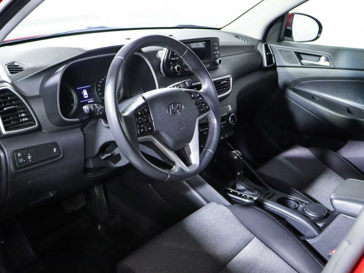 Купить Hyundai Tucson с пробегом. Фото: #11