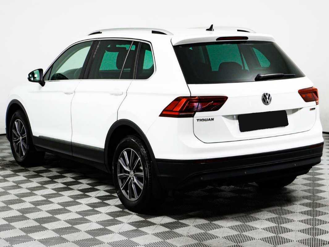 Купить Volkswagen Tiguan с пробегом. Фото: #6