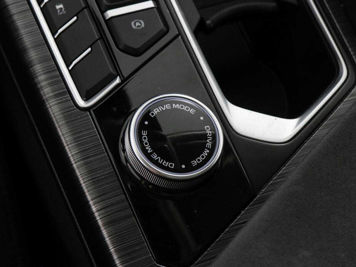 Купить Geely Tugella с пробегом. Фото: #16