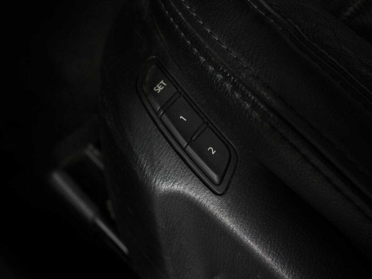 Купить Mazda 6 с пробегом. Фото: #13