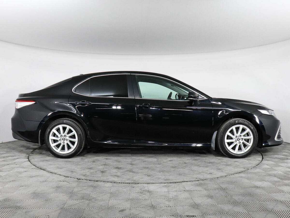 Купить Toyota Camry с пробегом. Фото: #3