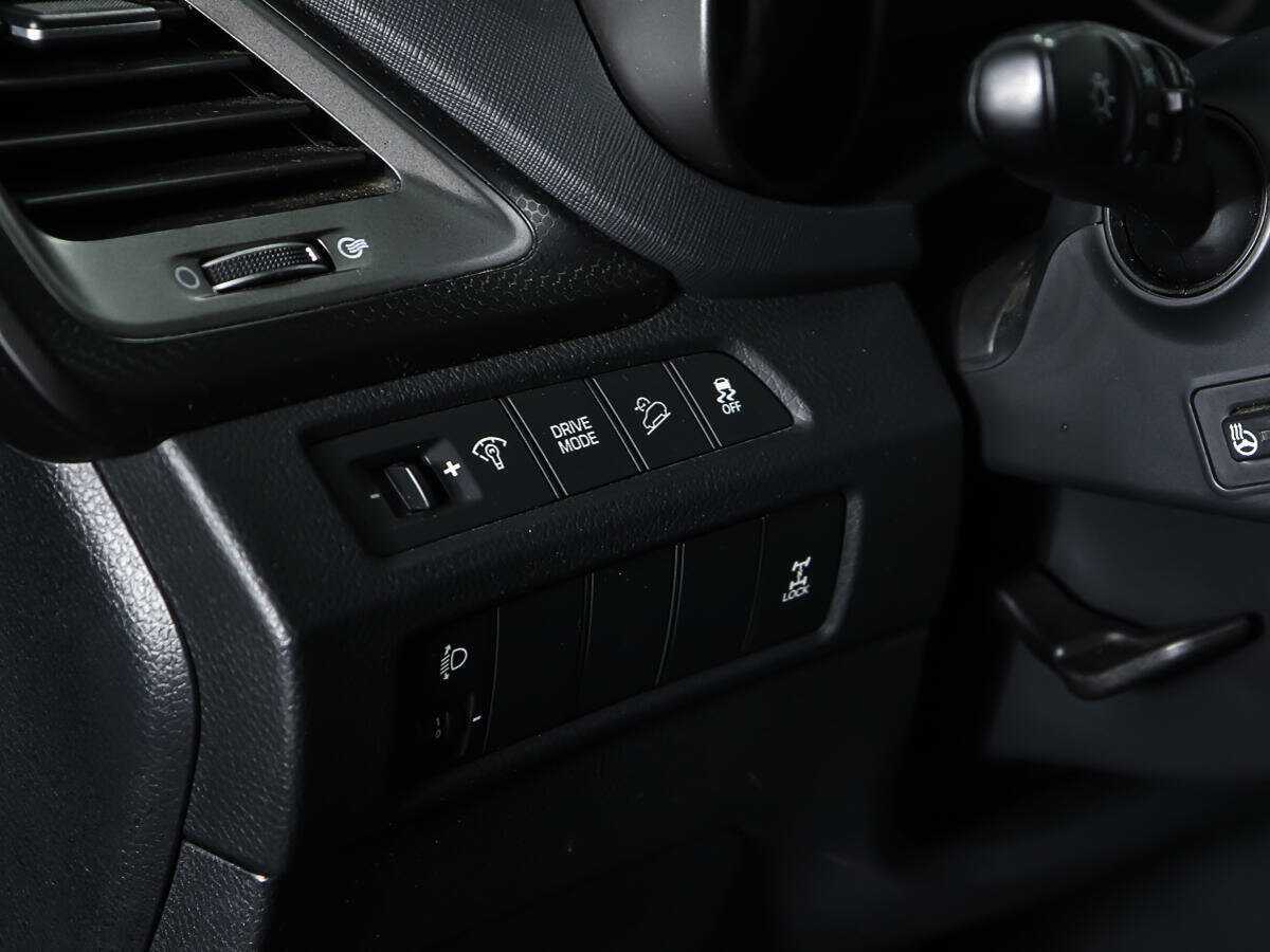 Купить Hyundai Santa Fe с пробегом. Фото: #15