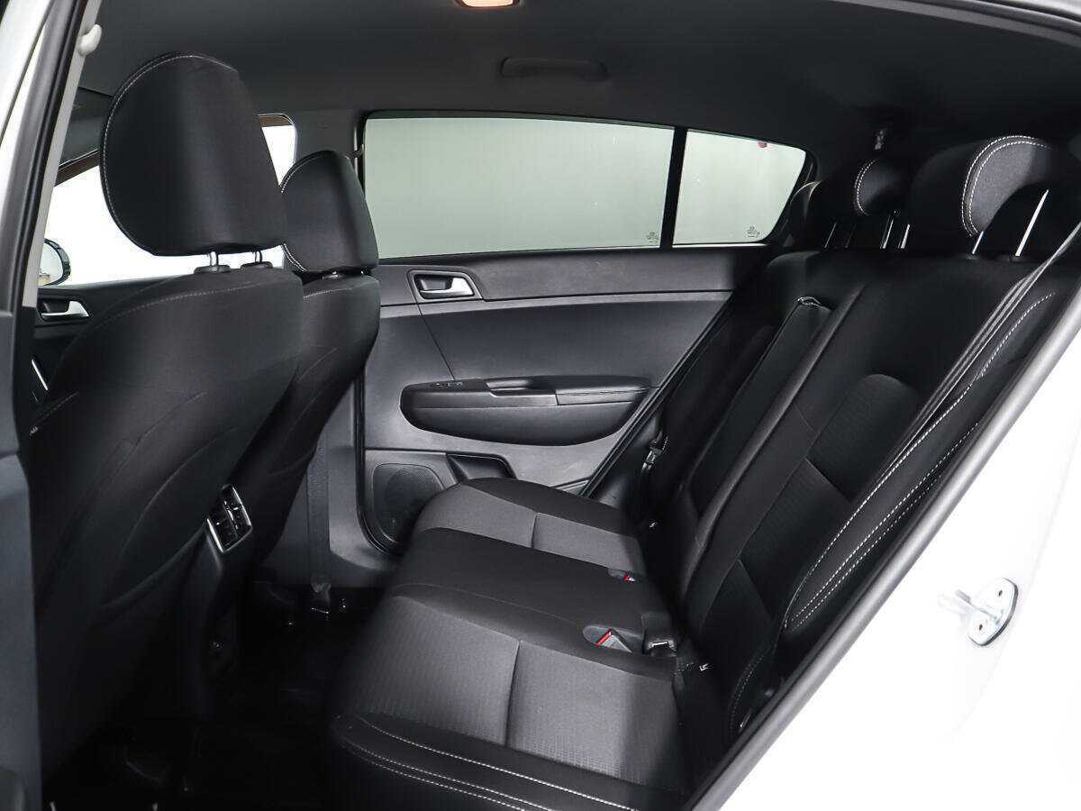 Купить Kia Sportage с пробегом. Фото: #9