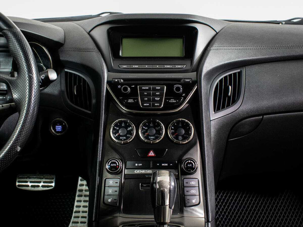 Купить Hyundai Genesis Coupe с пробегом. Фото: #8