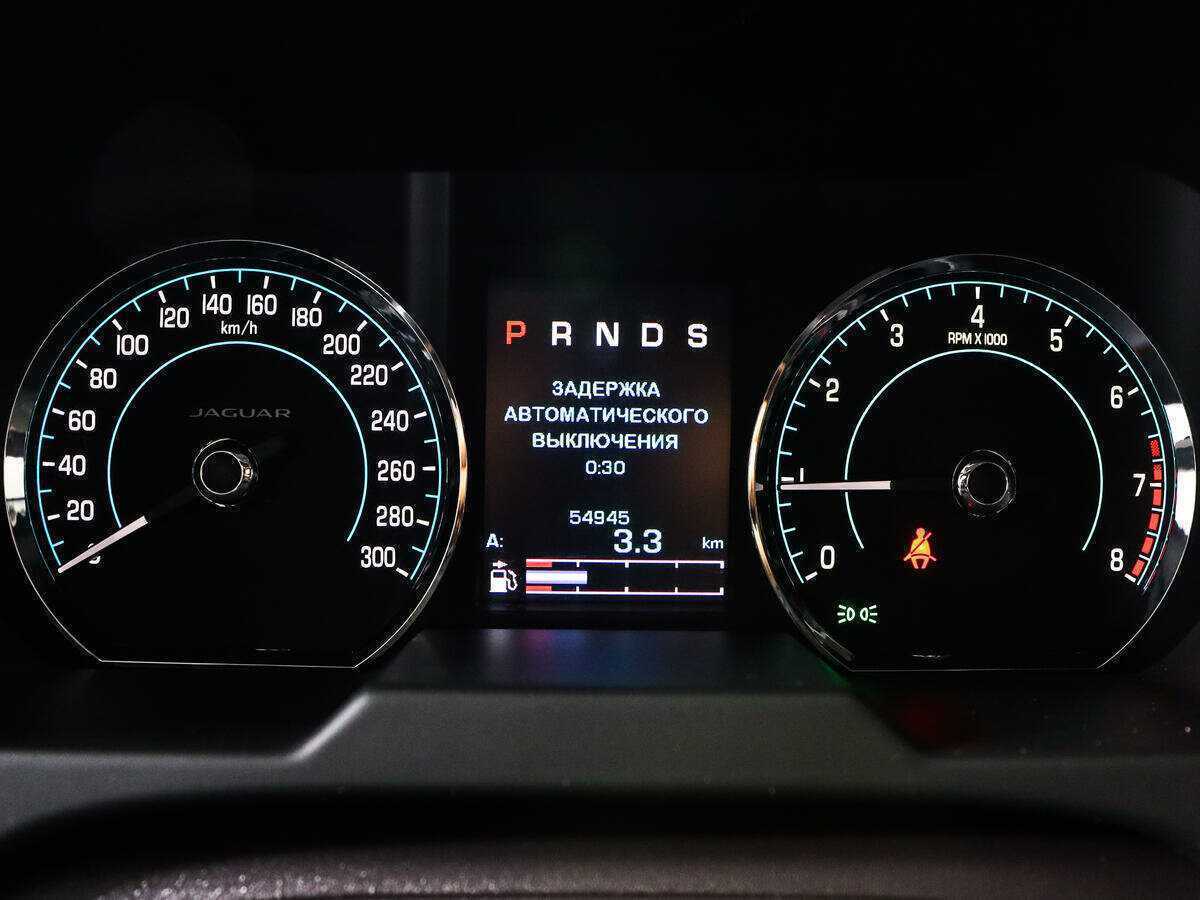 Купить Jaguar XF с пробегом. Фото: #10