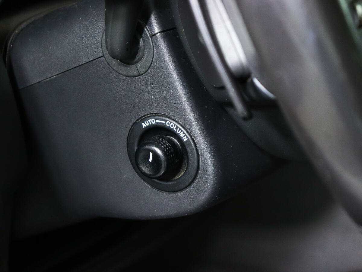 Купить Jaguar XF с пробегом. Фото: #18