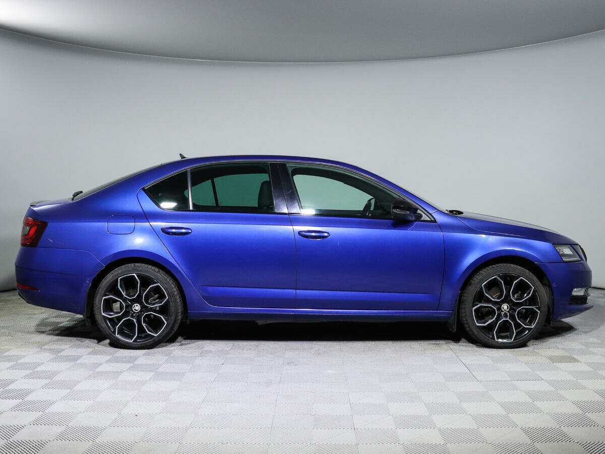Купить Skoda Octavia с пробегом. Фото: #3