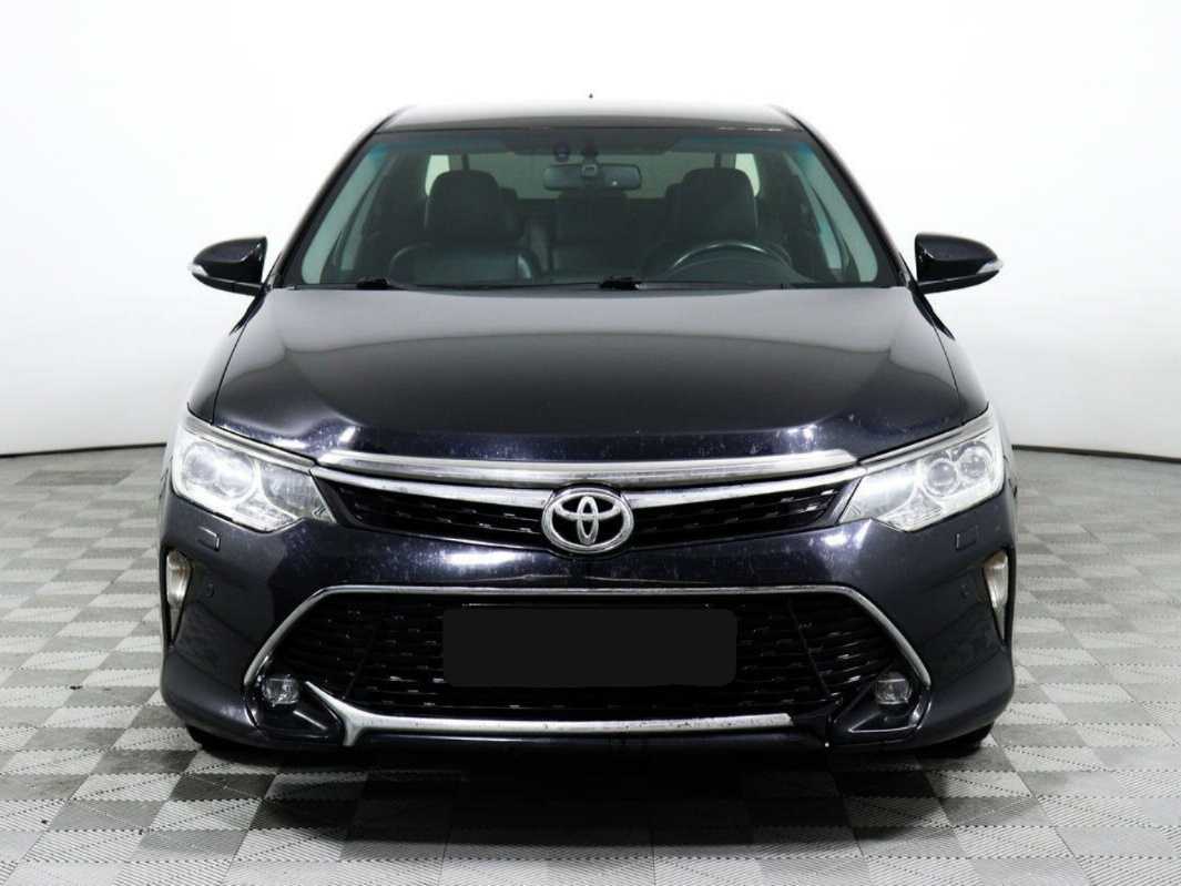 Купить Toyota Camry с пробегом. Фото: #1