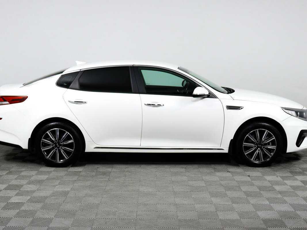 Купить Kia Optima с пробегом. Фото: #3
