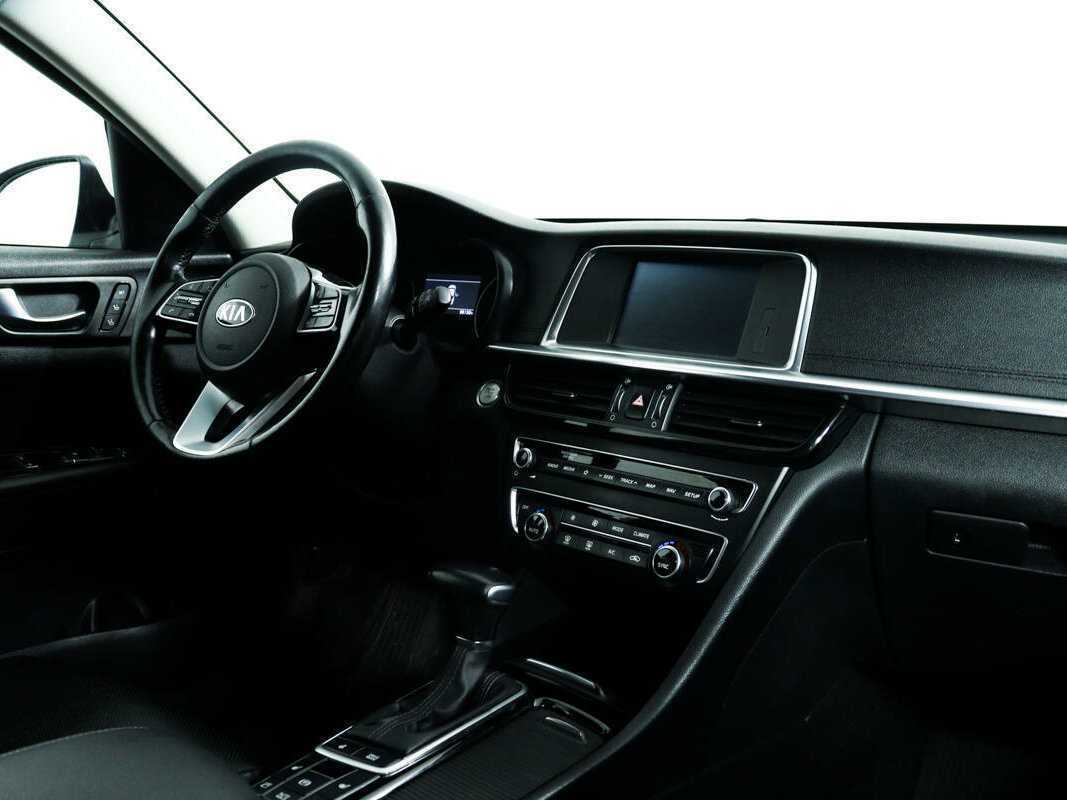 Купить Kia Optima с пробегом. Фото: #8