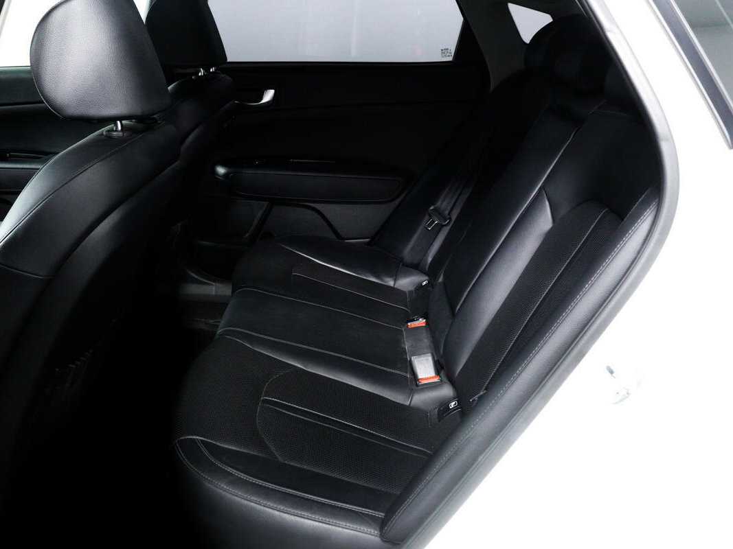 Купить Kia Optima с пробегом. Фото: #11