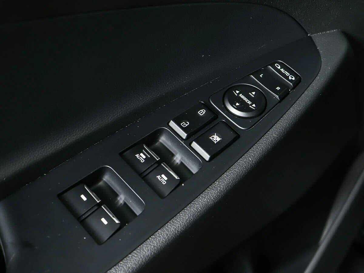 Купить Hyundai Tucson с пробегом. Фото: #18