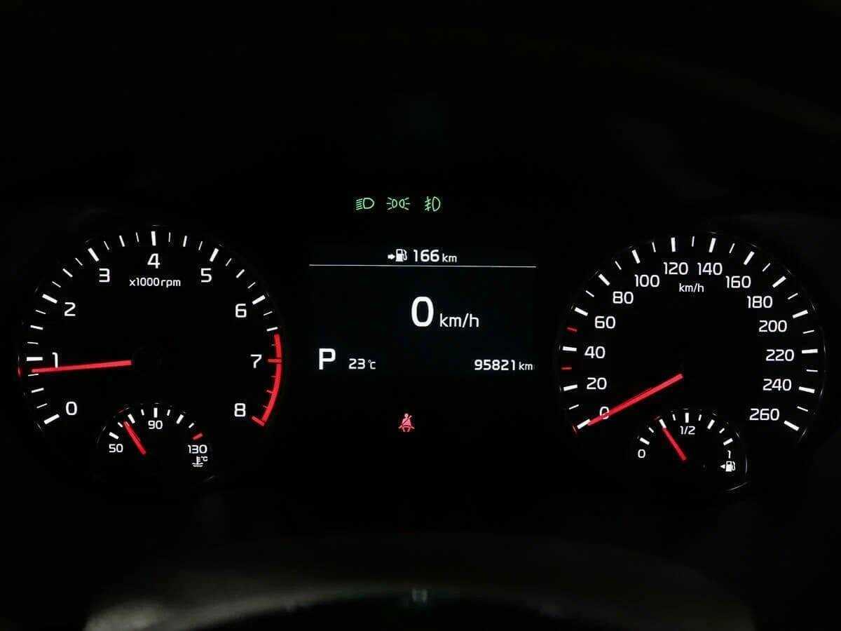 Купить Kia Optima с пробегом. Фото: #10