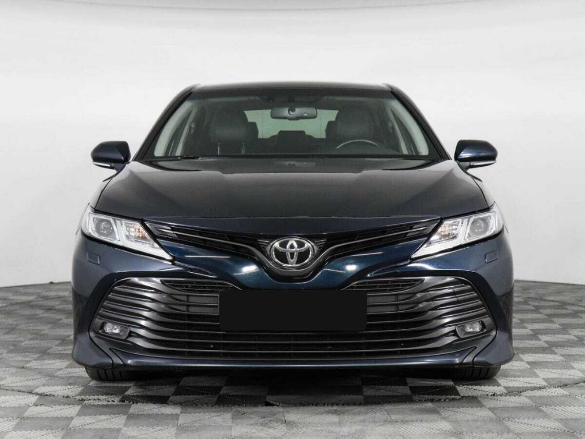 Купить Toyota Camry с пробегом. Фото: #1
