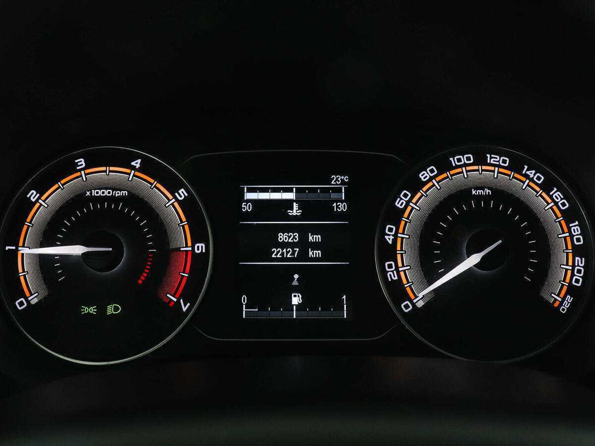 Купить Lada (ВАЗ) Vesta с пробегом. Фото: #10