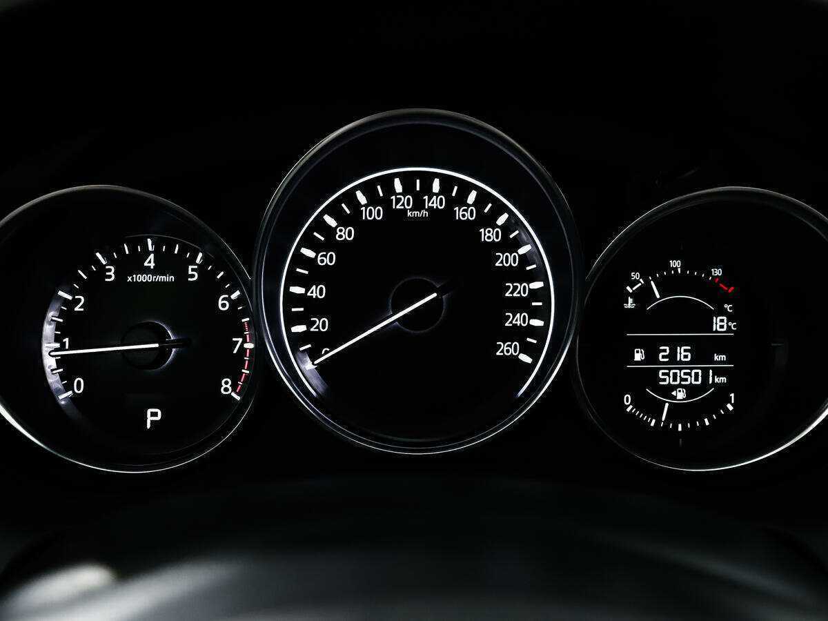 Купить Mazda 6 с пробегом. Фото: #10