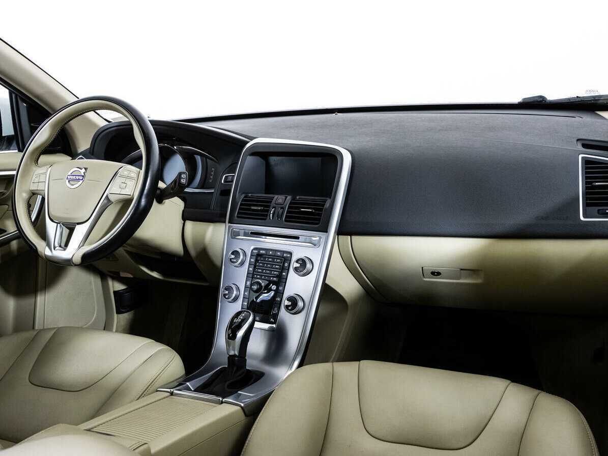 Купить Volvo XC60 с пробегом. Фото: #6