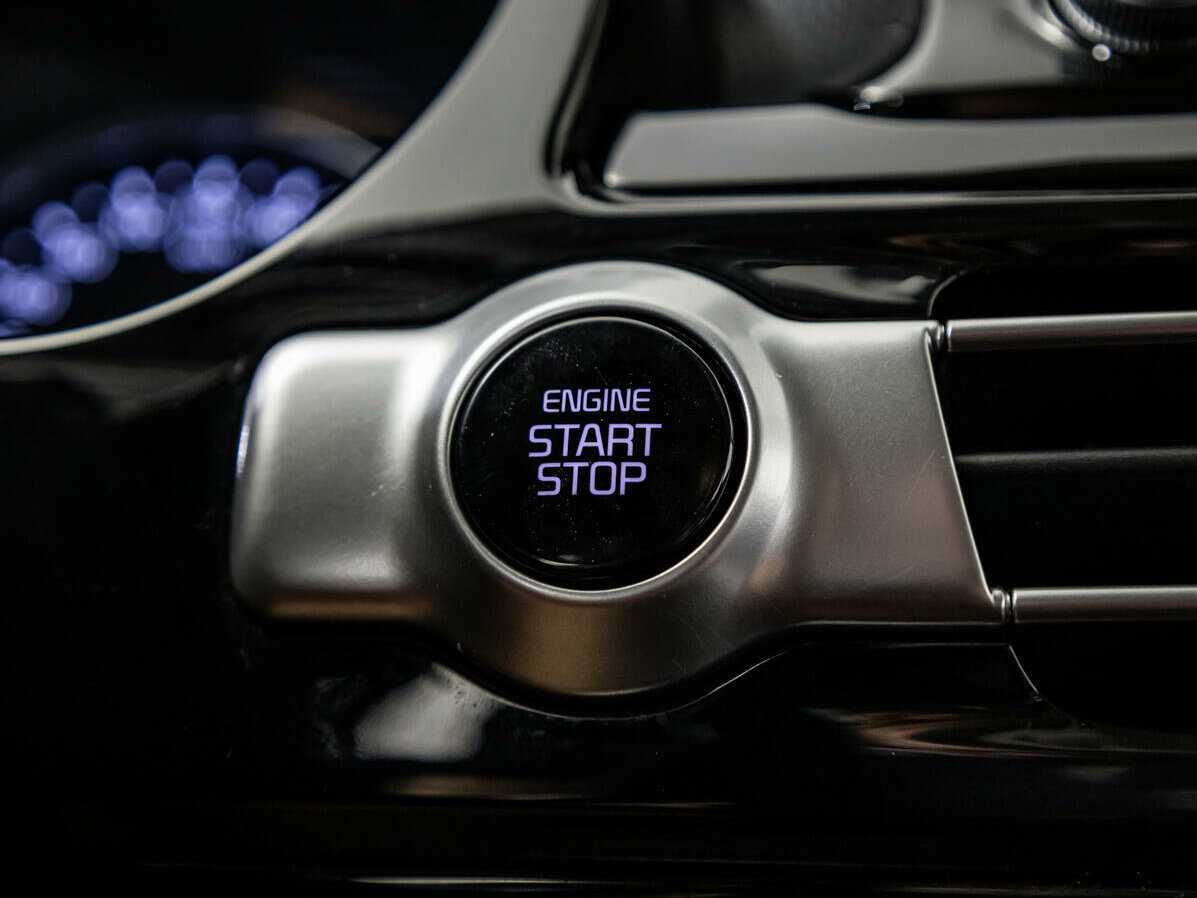 Купить Kia Seltos с пробегом. Фото: #18