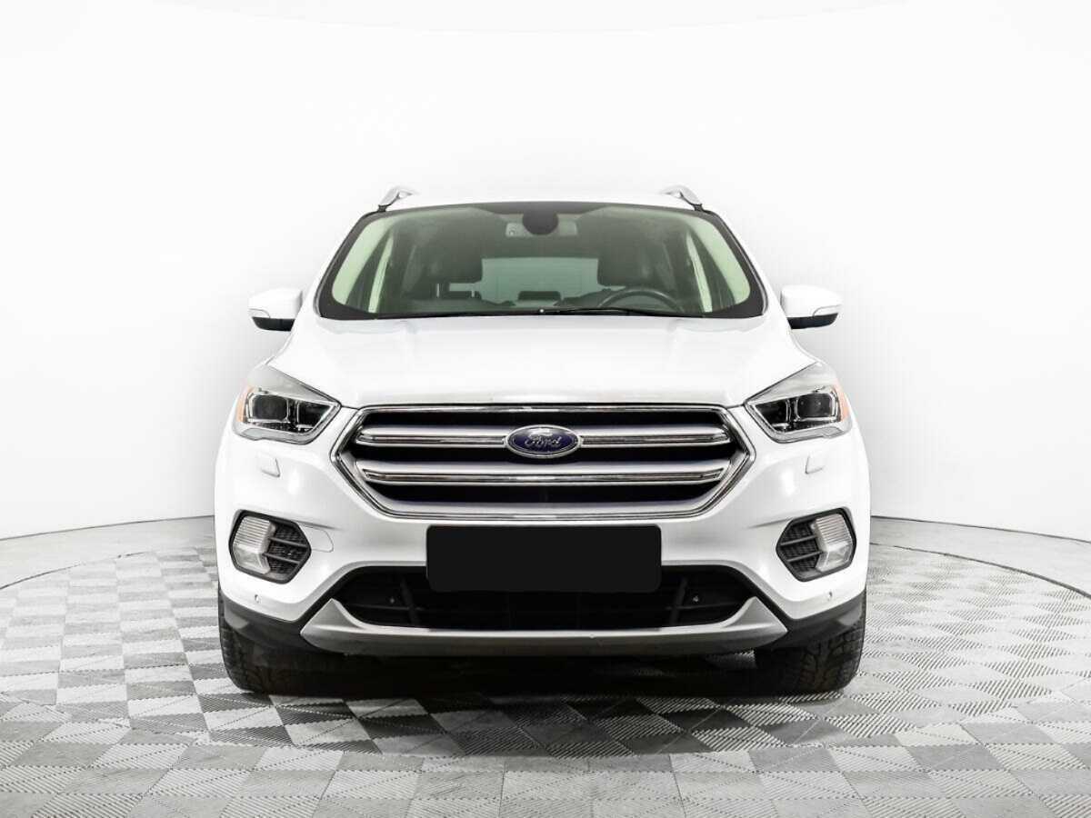 Купить Ford Kuga с пробегом. Фото: #1