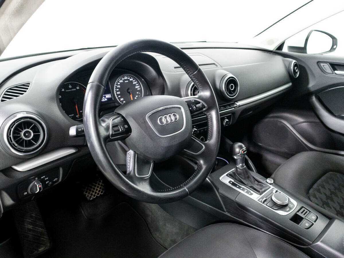 Купить Audi A3 с пробегом. Фото: #10