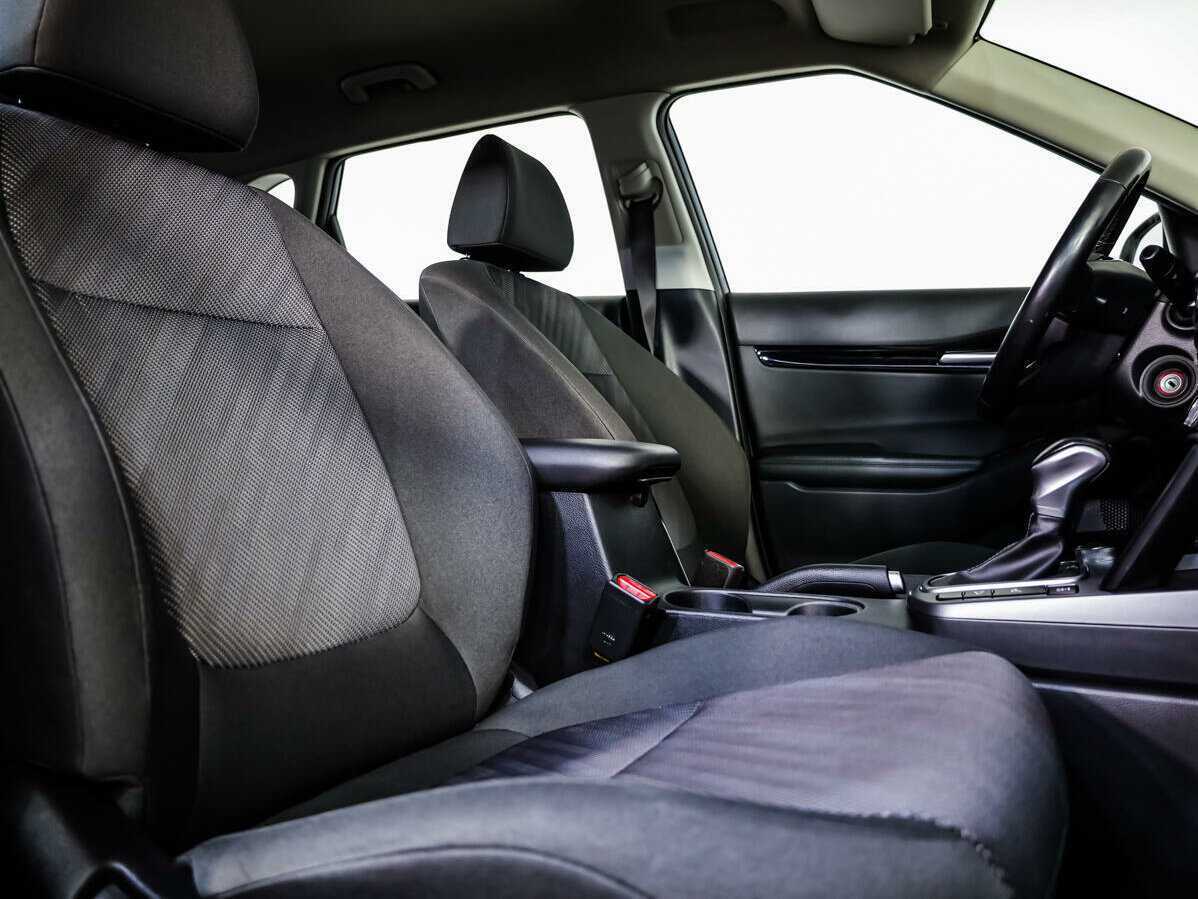 Купить Kia Seltos с пробегом. Фото: #10