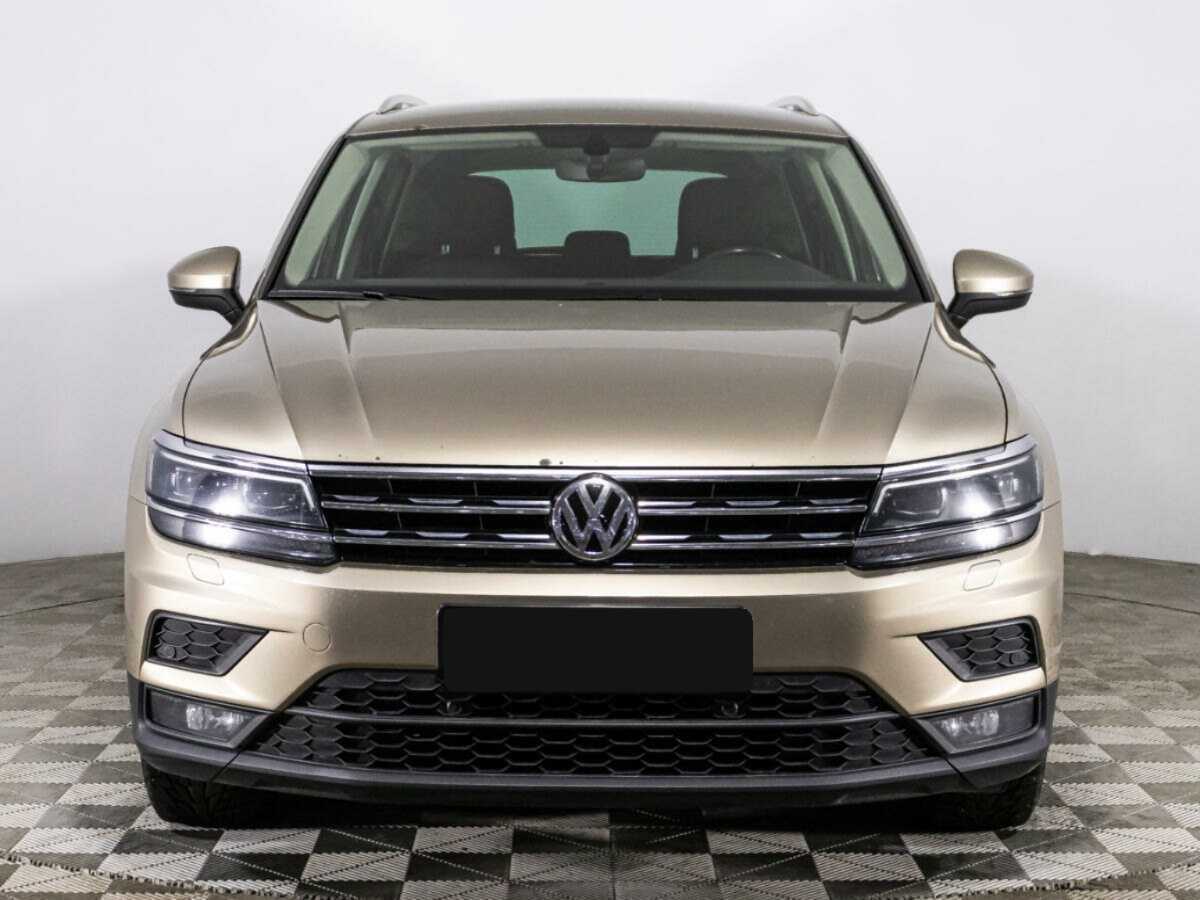 Купить Volkswagen Tiguan с пробегом. Фото: #1