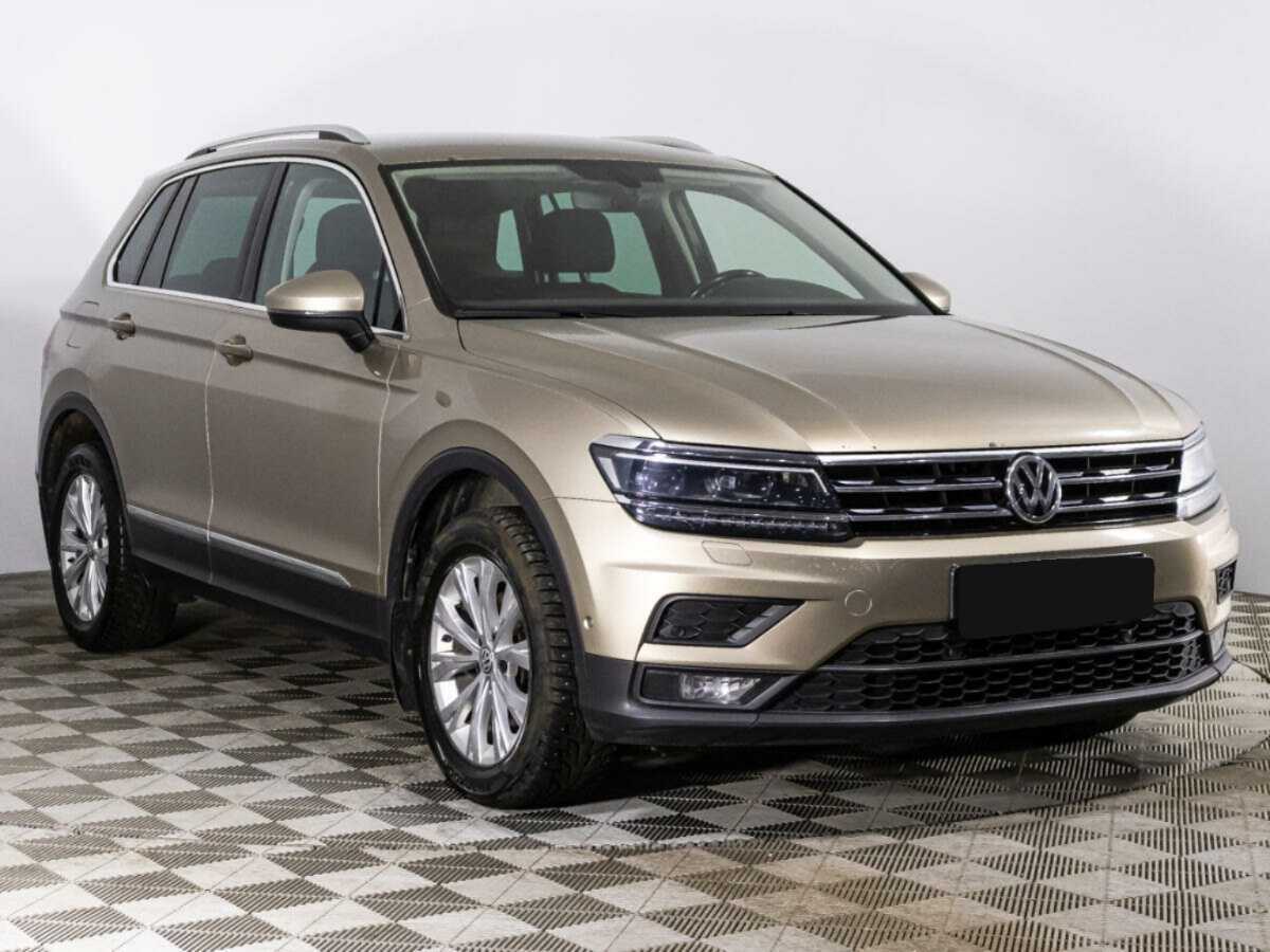 Купить Volkswagen Tiguan с пробегом. Фото: #2