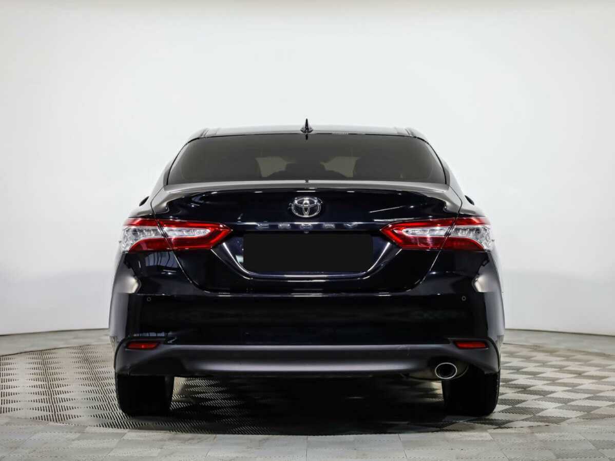 Купить Toyota Camry с пробегом. Фото: #4