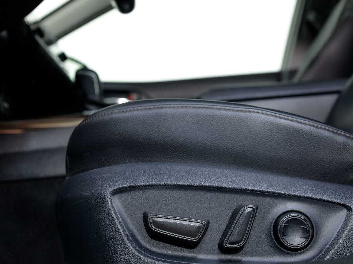 Купить Toyota Camry с пробегом. Фото: #26