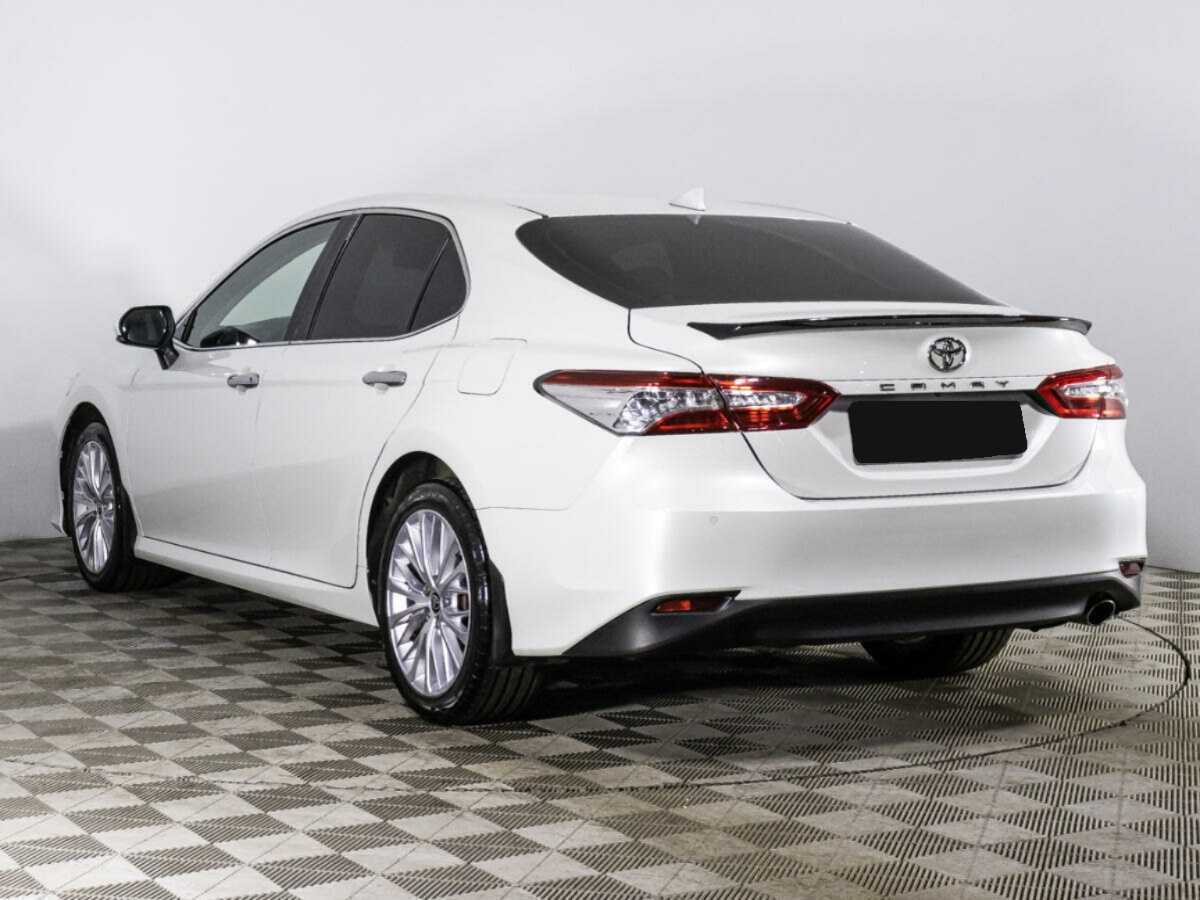Купить Toyota Camry с пробегом. Фото: #6