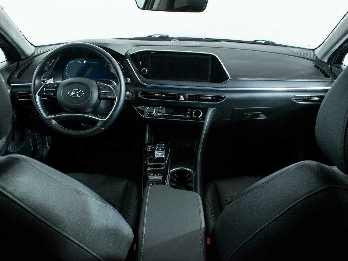 Купить Hyundai Sonata с пробегом. Фото: #11