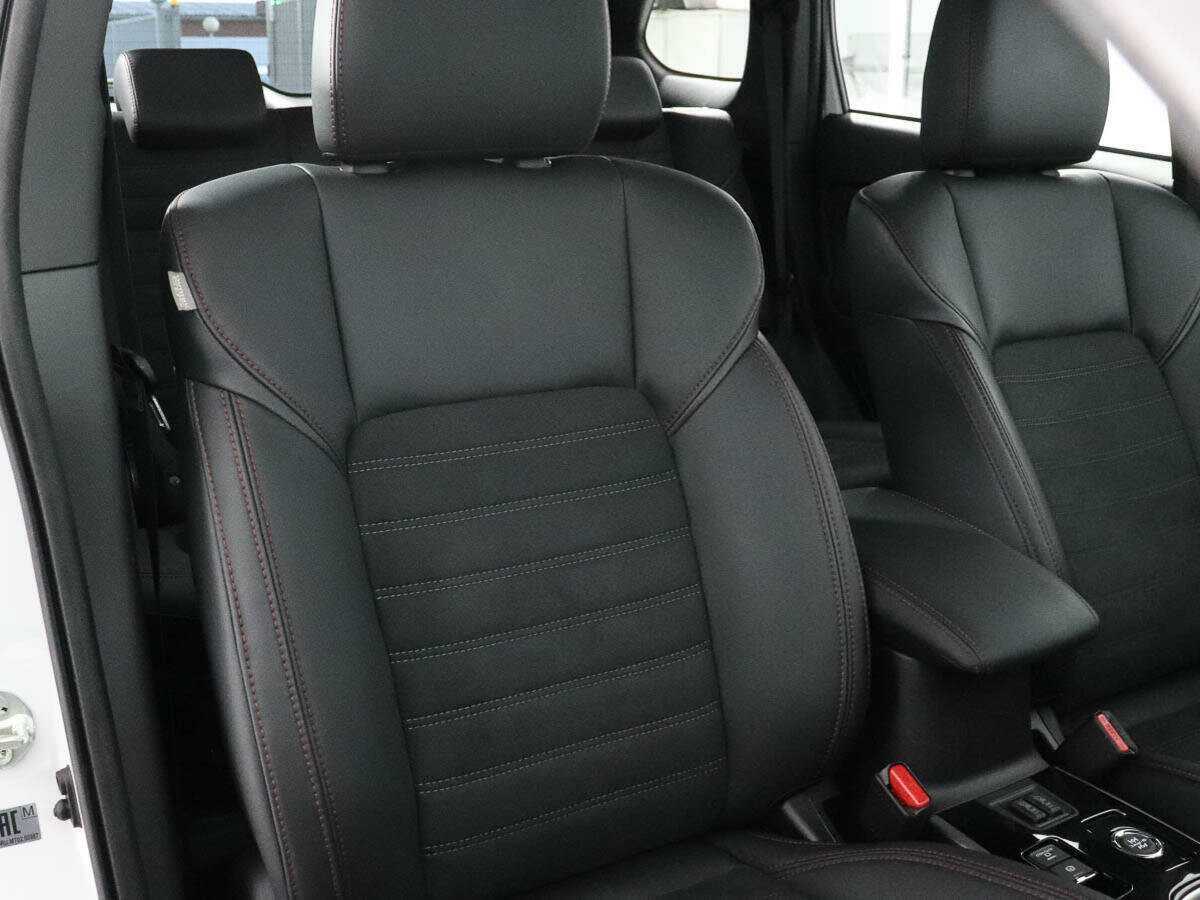 Купить Mitsubishi Outlander с пробегом. Фото: #9