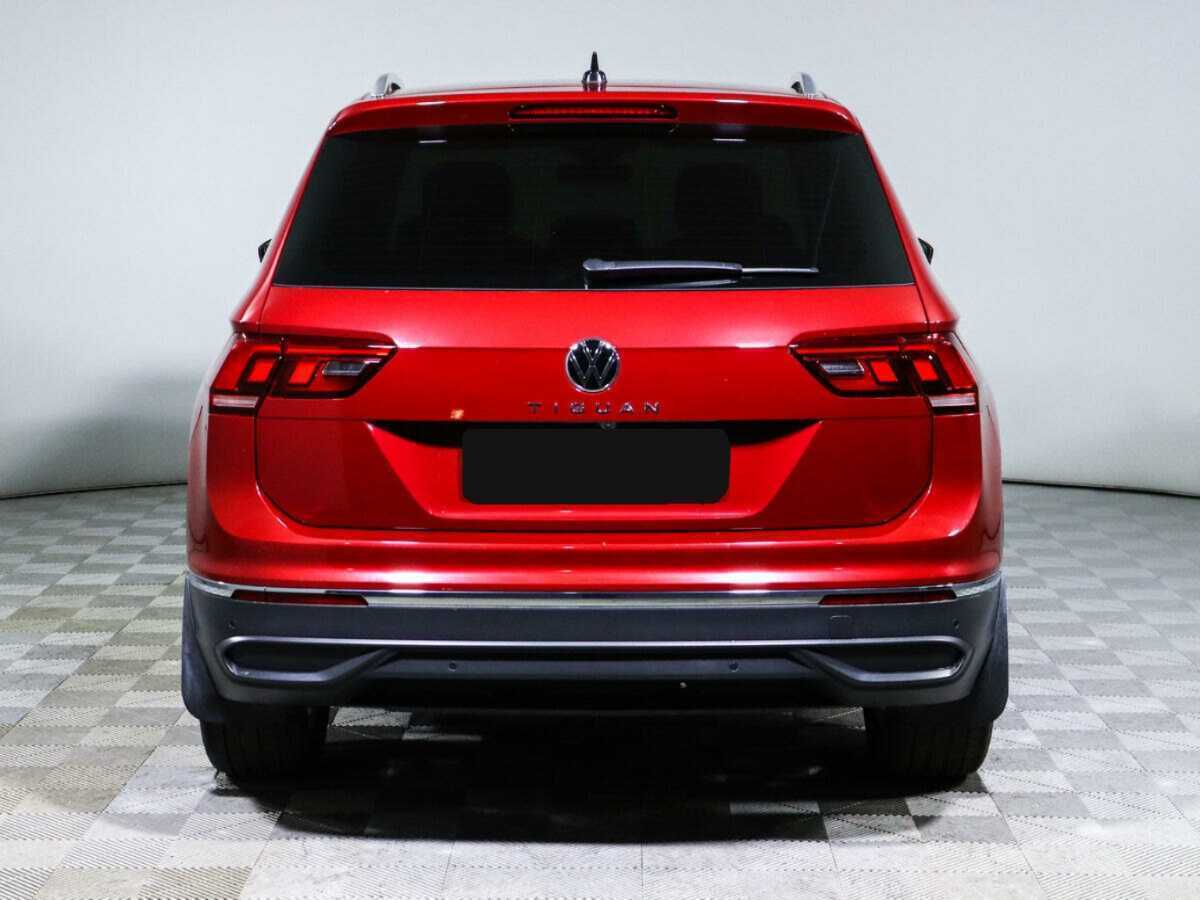 Купить Volkswagen Tiguan с пробегом. Фото: #4