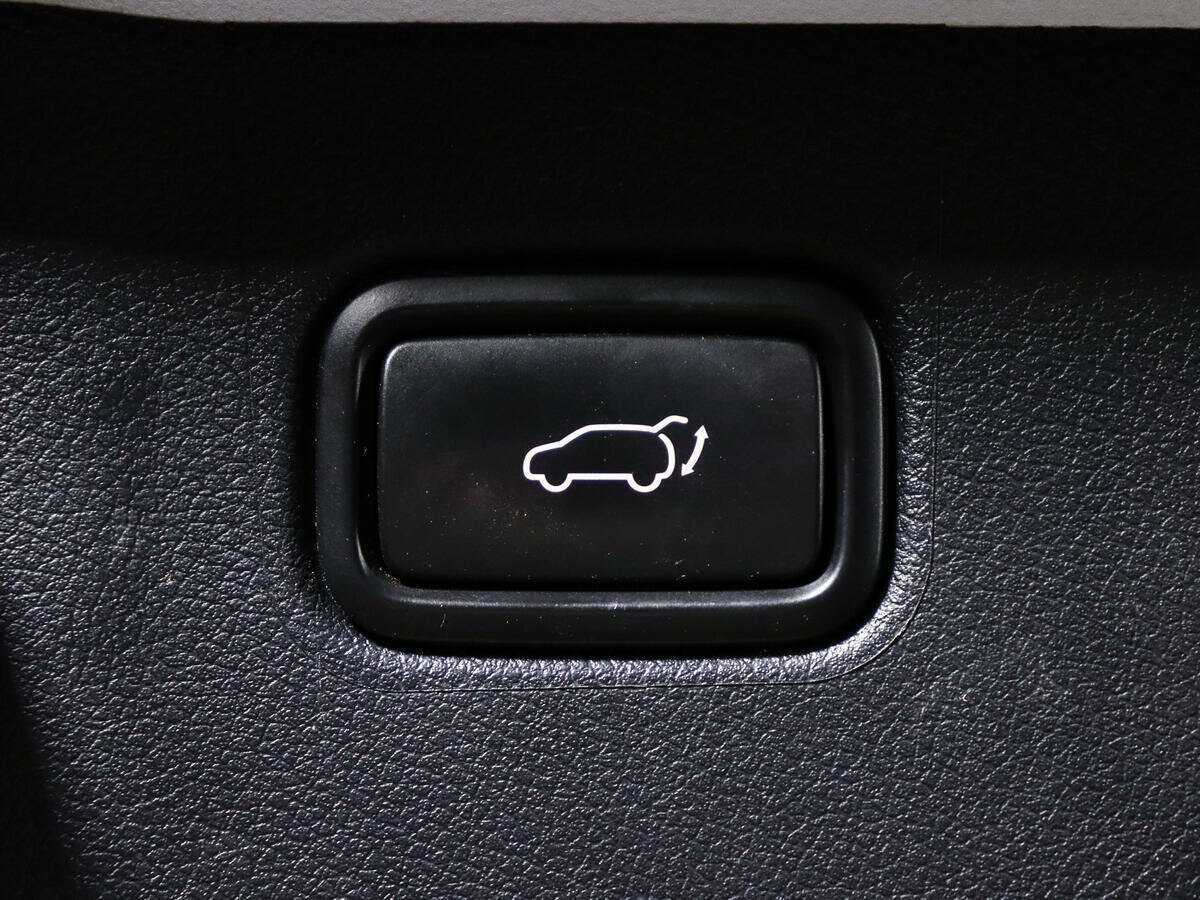 Купить Kia Sorento с пробегом. Фото: #18