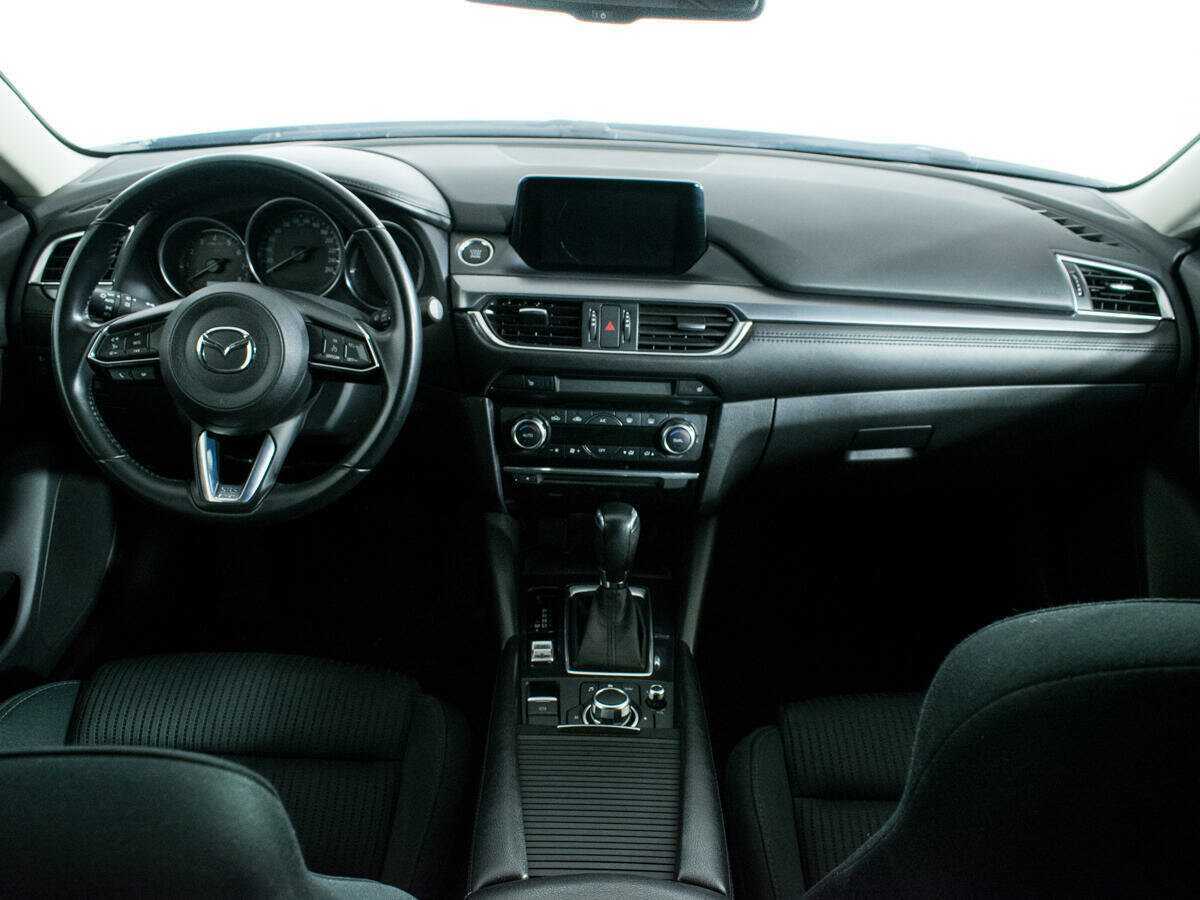 Купить Mazda 6 с пробегом. Фото: #11