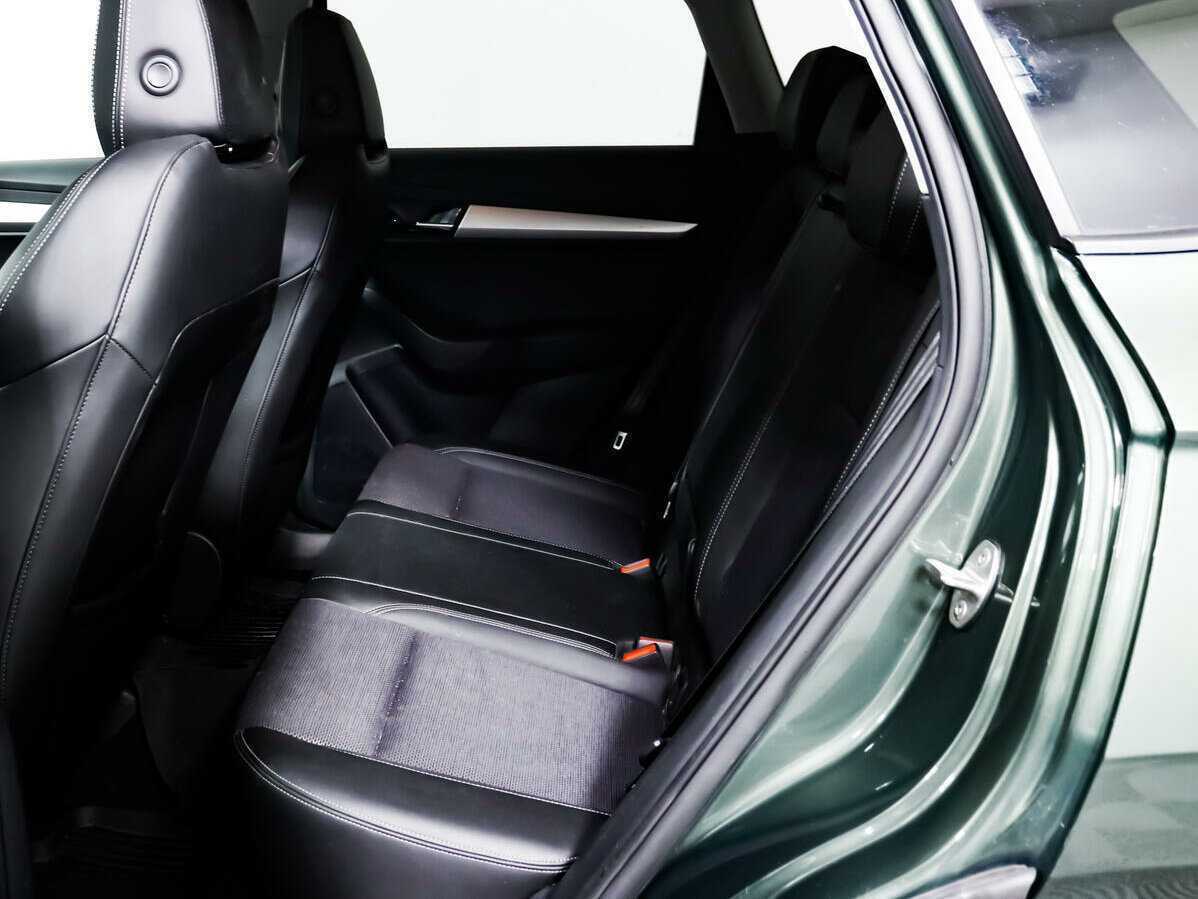 Купить Skoda Karoq с пробегом. Фото: #11