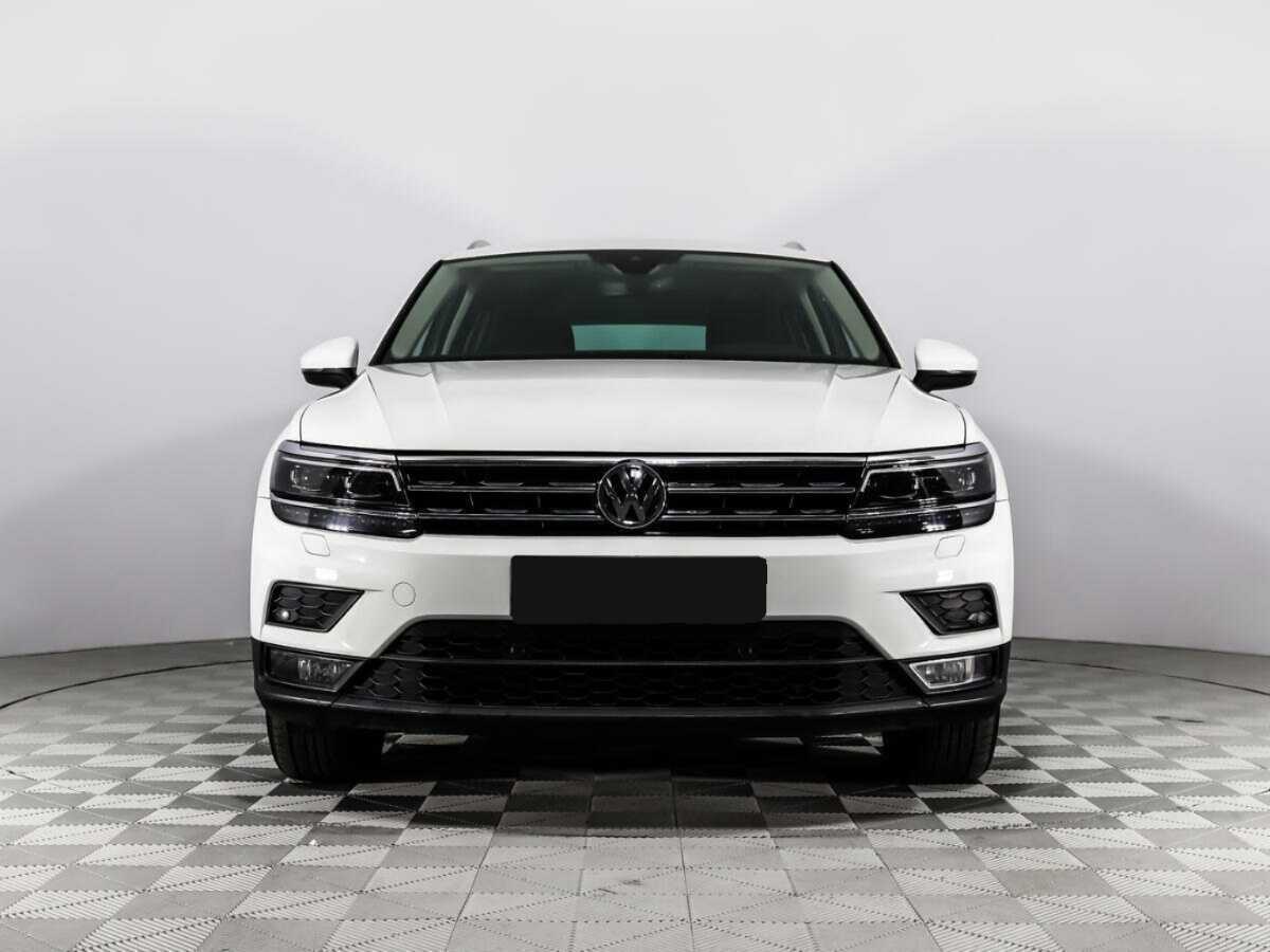 Купить Volkswagen Tiguan с пробегом. Фото: #1