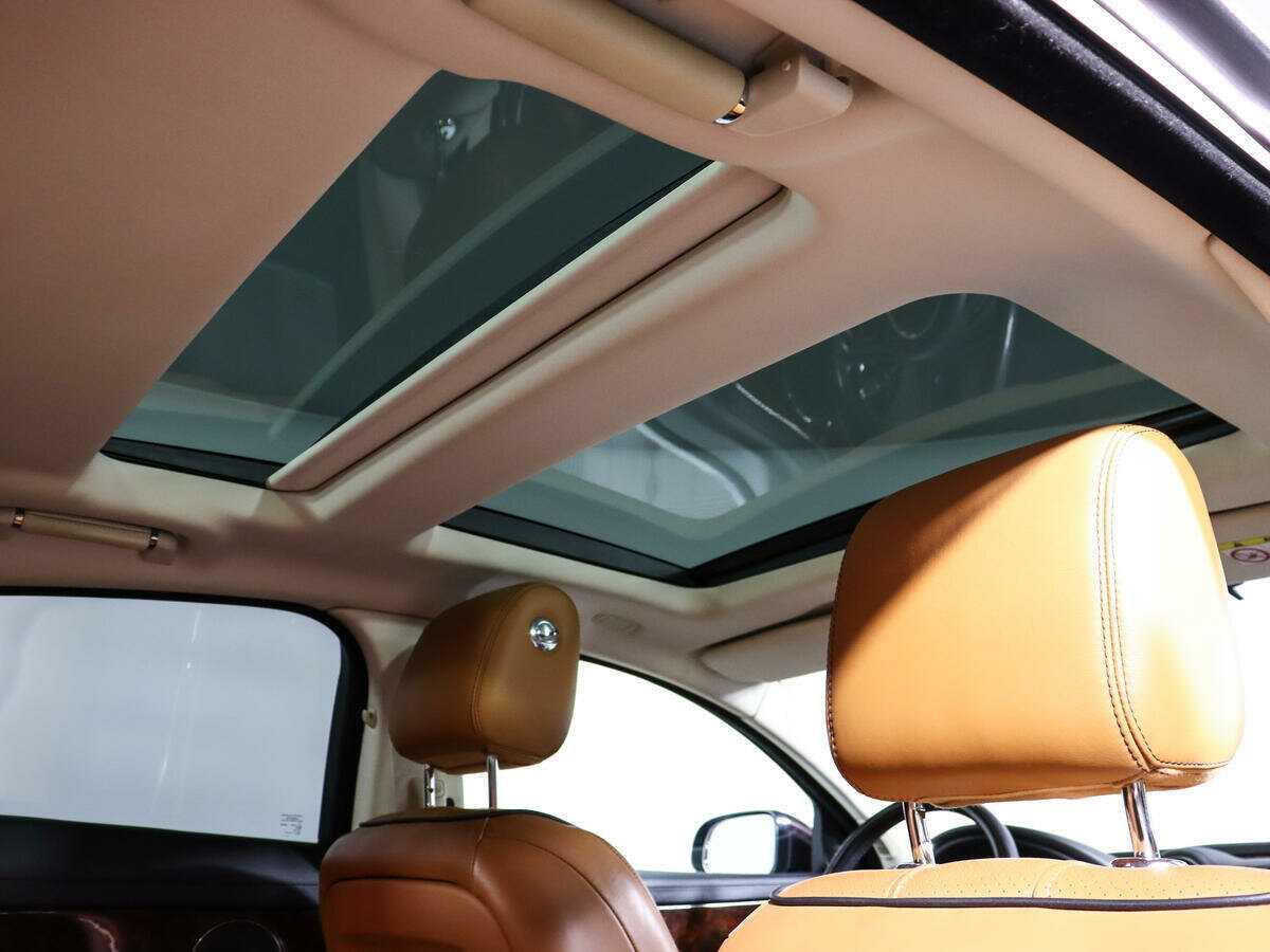 Купить Jaguar XJ с пробегом. Фото: #17