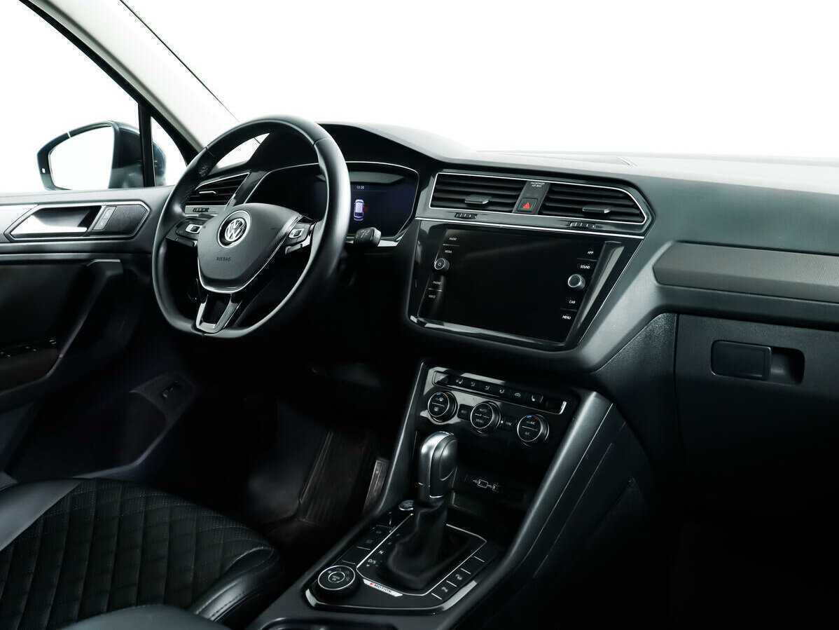 Купить Volkswagen Tiguan с пробегом. Фото: #8