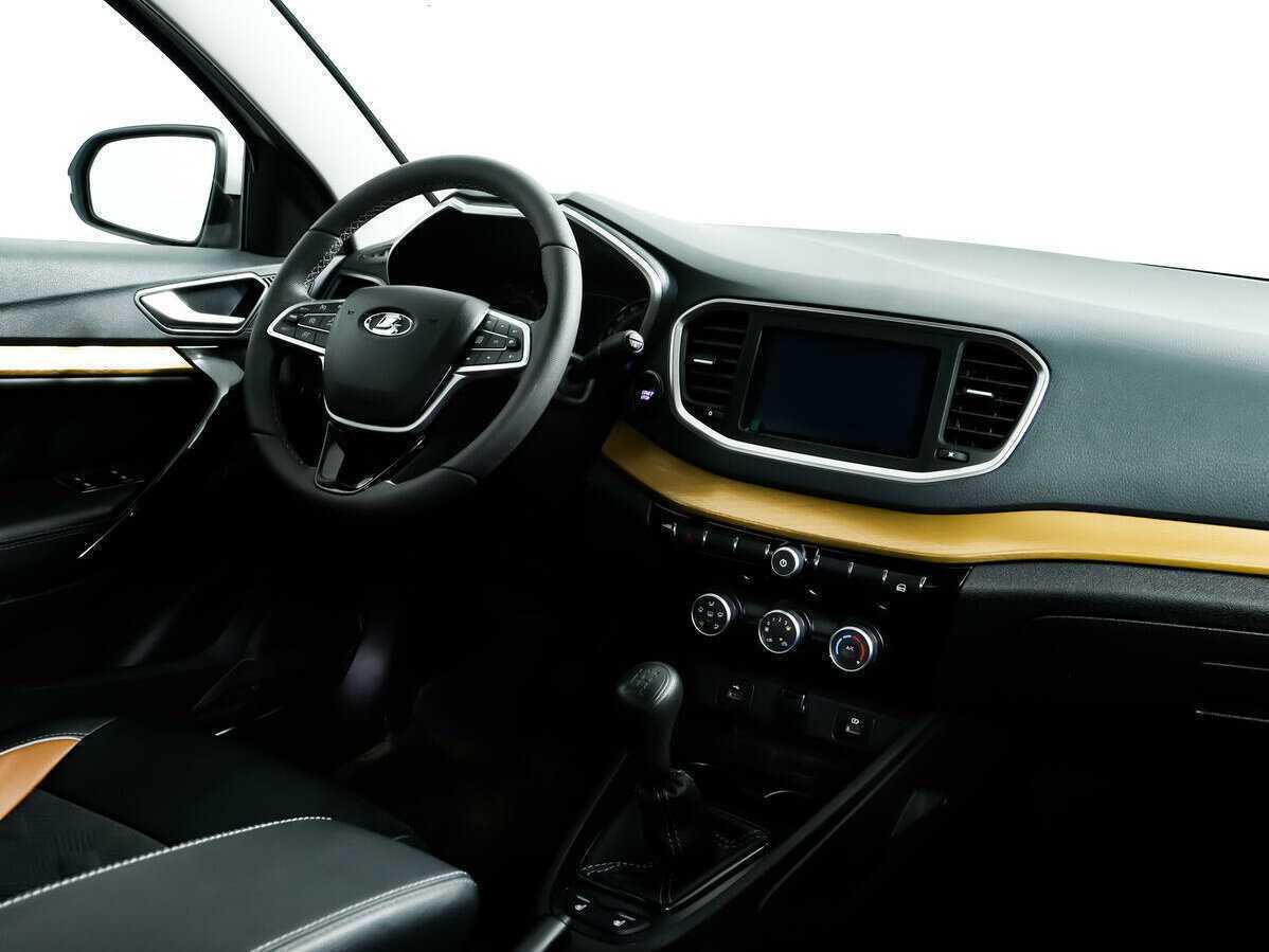 Купить Lada (ВАЗ) Vesta с пробегом. Фото: #8